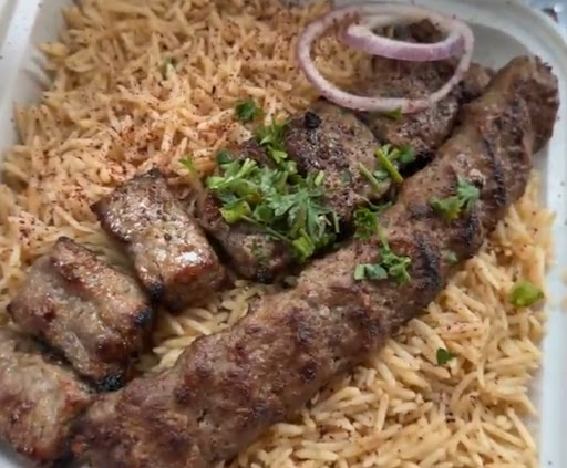 Photo of Elias Naan & Kabob - 20 Broadleaf Ave, Whitby, ON L1R 0B5